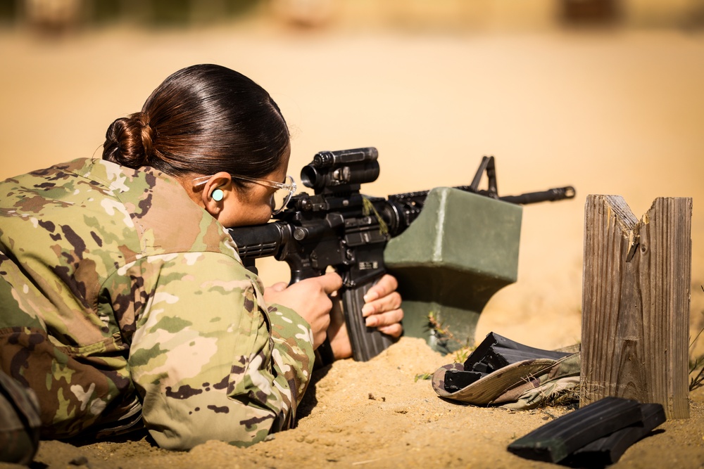 Able Co. Recruiting and Retention Qualifies their weapons