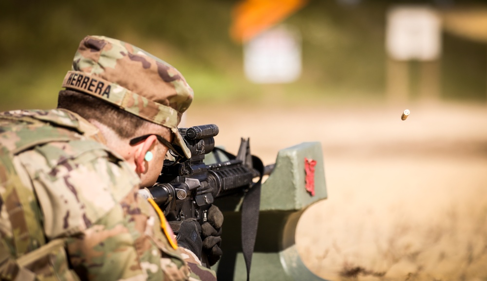 Able Co. Recruiting and Retention Qualifies their weapons