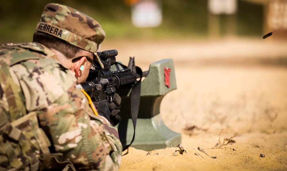 Able Co. Recruiting and Retention Qualifies their weapons