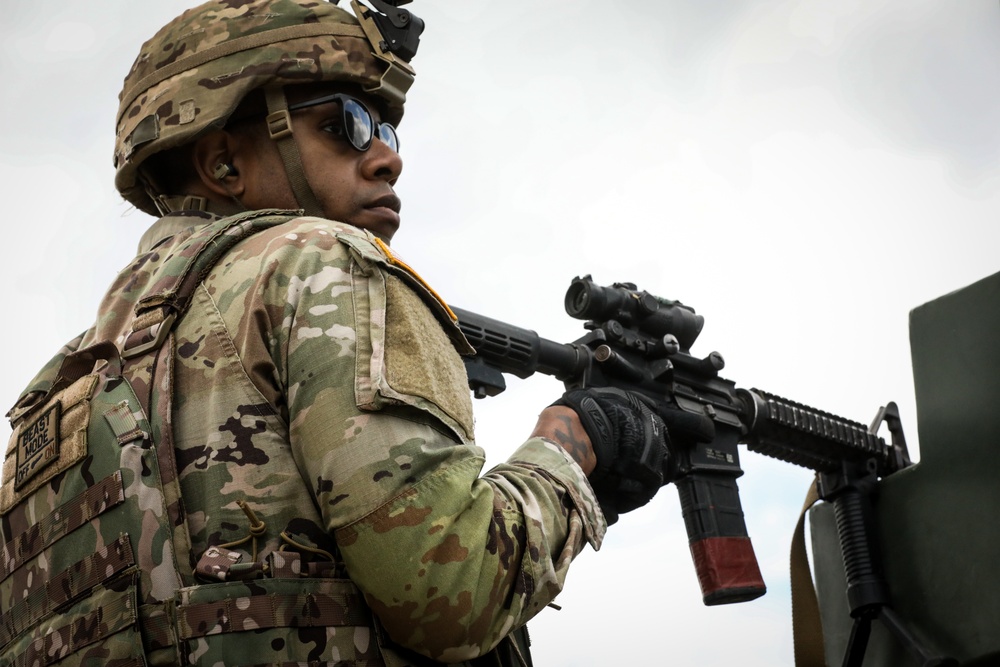 Able Co. Recruiting and Retention Qualifies their weapons