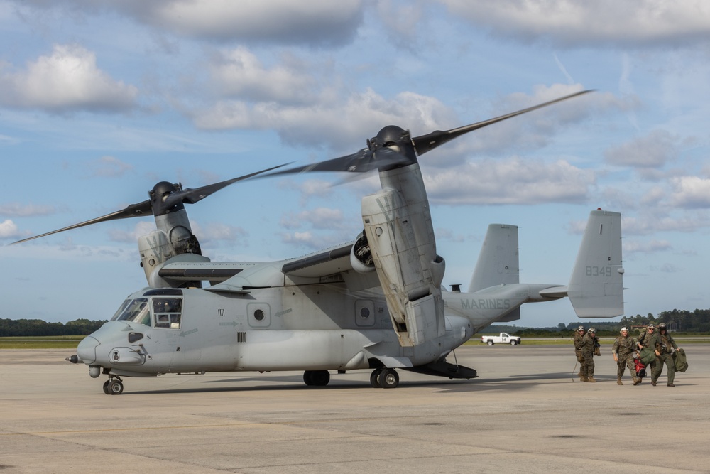 VMM-261 transport MCAS Beaufort Marines