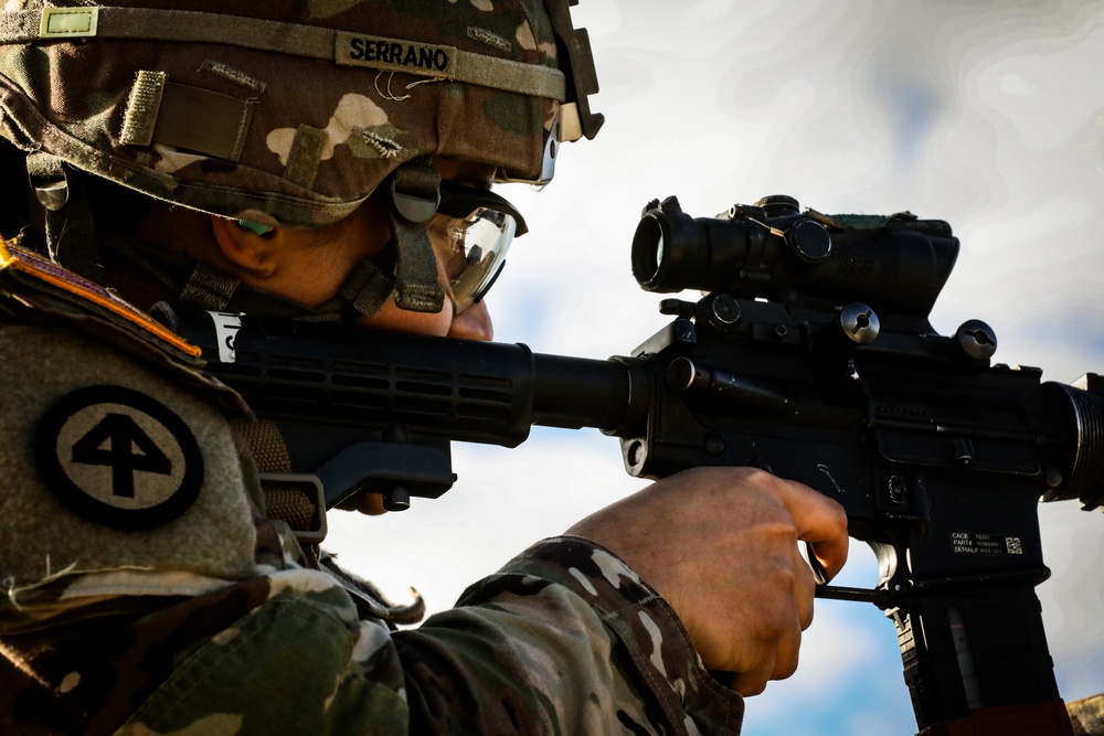 Able Co. Recruiting and Retention Qualifies their weapons