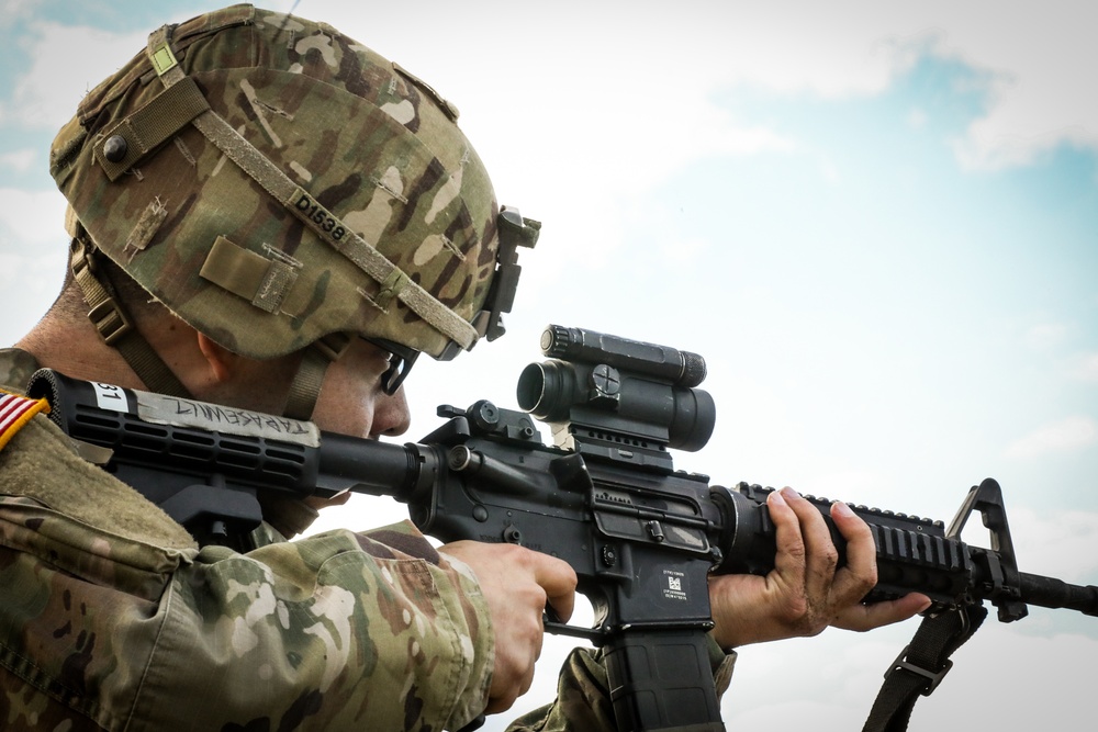 Able Co. Recruiting and Retention Qualifies their weapons