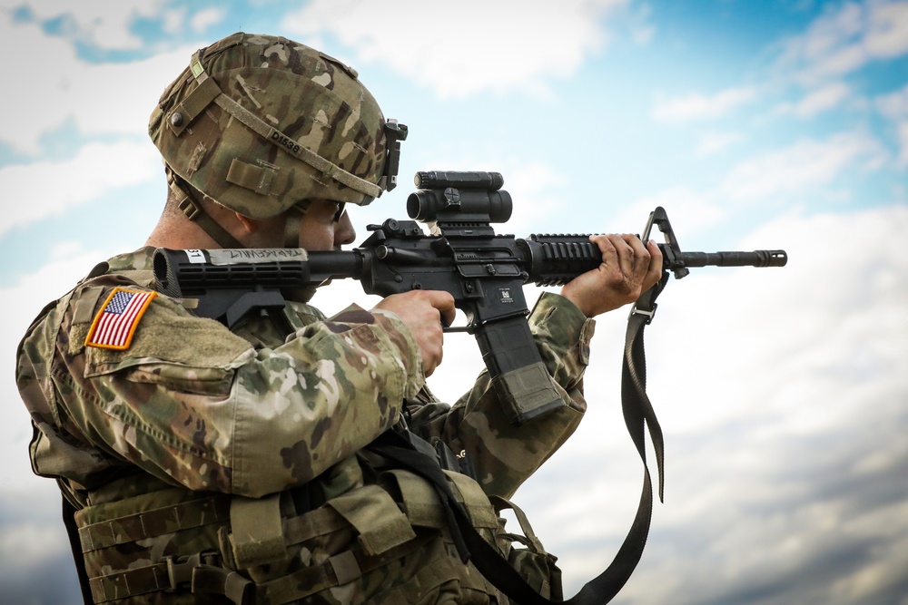 Able Co. Recruiting and Retention Qualifies their weapons
