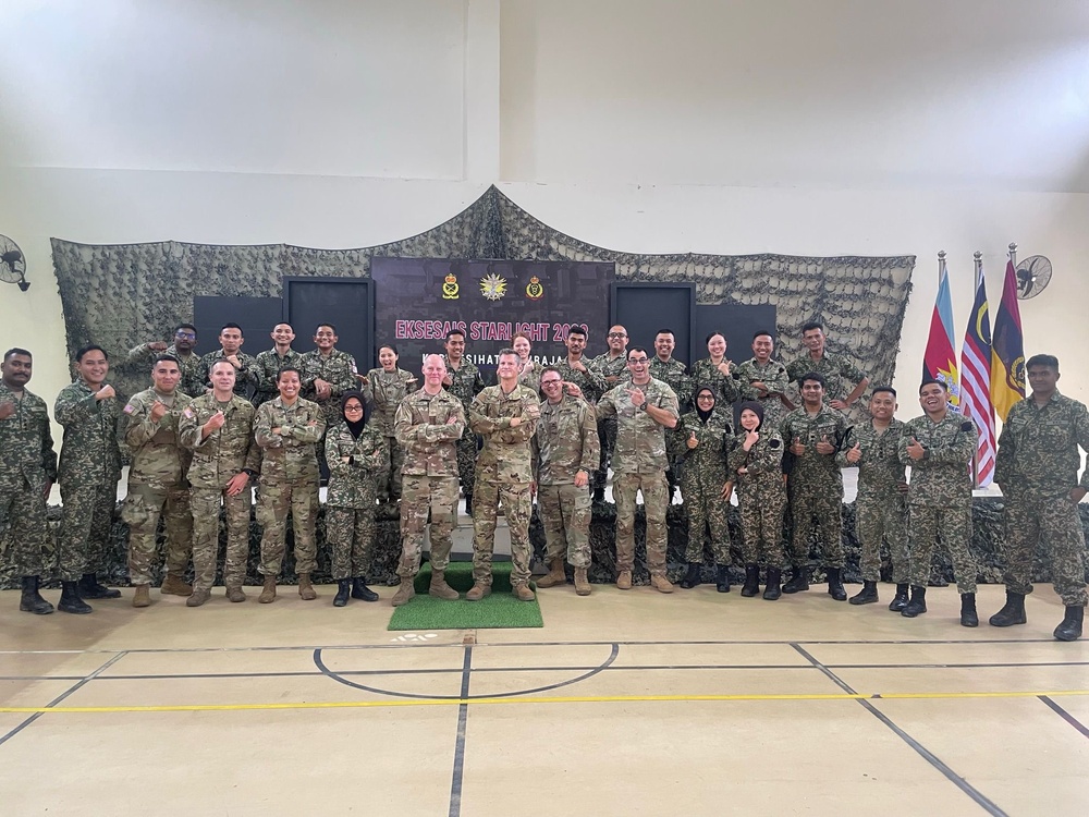 Guard Medical professionals take part in large-scale exercise in Malaysia