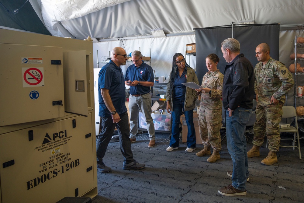 U.S. Army Materiel Command and 44th Medical Brigade get hands-on training with the Expeditionary Deployable Oxygen Concentration System (EDOCS) at USAMMDA