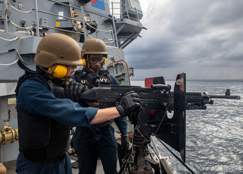 Sailors aboard USS John Finn (DDG 113) Conduct Crew-Serve Weapons Requalificaton, Oct. 8