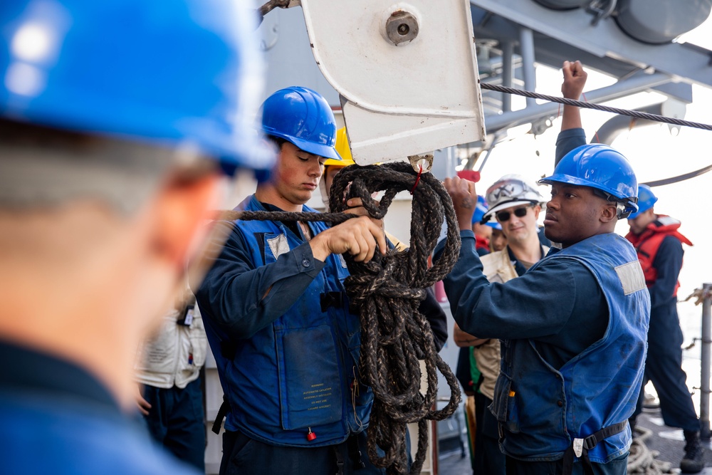 USS Robert Smalls (CG 62) Conduct RAS with USNS Carl Brashear (T-AKE 7)