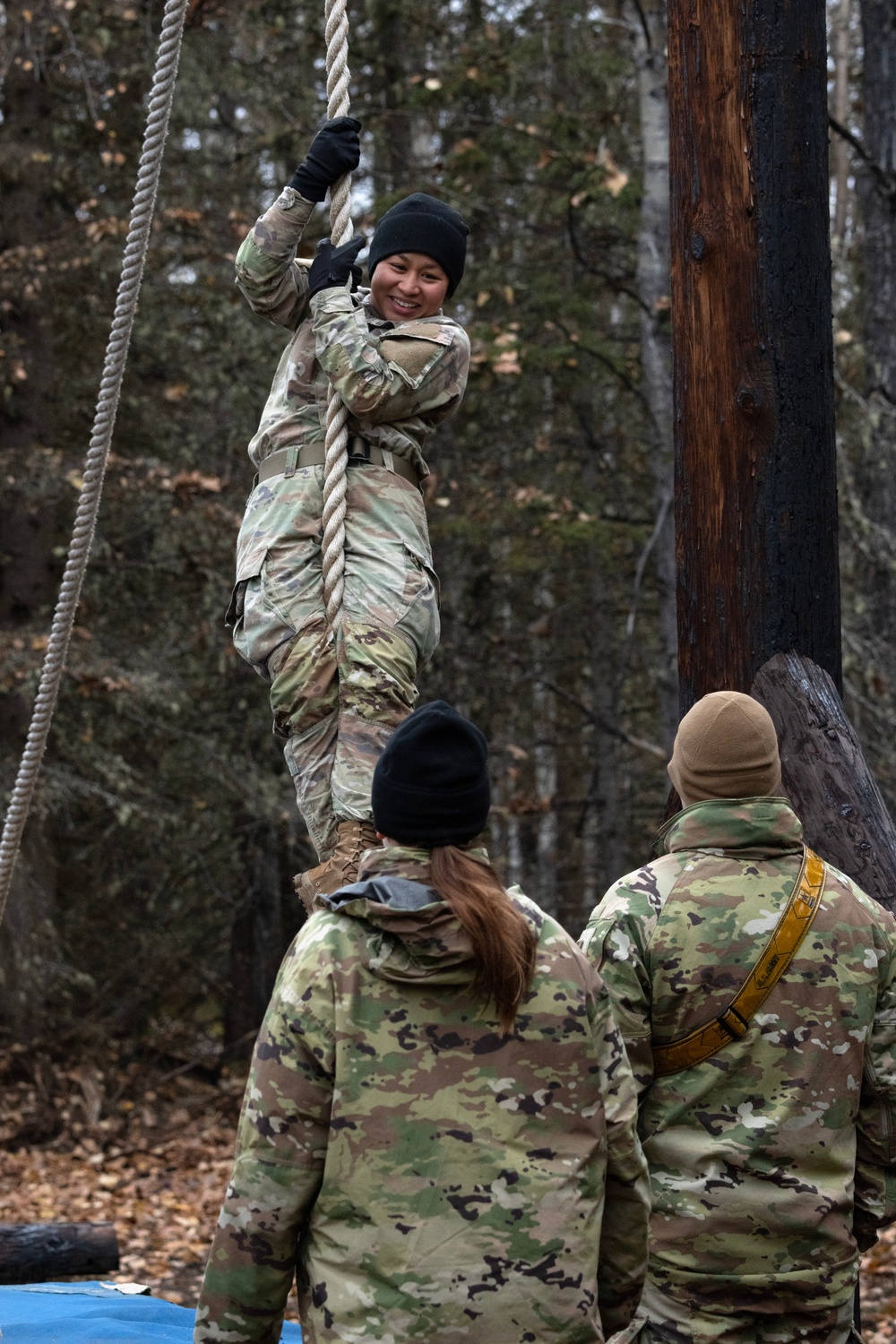 95th Chemical Company Soldiers tackle the obstacle course at JBER