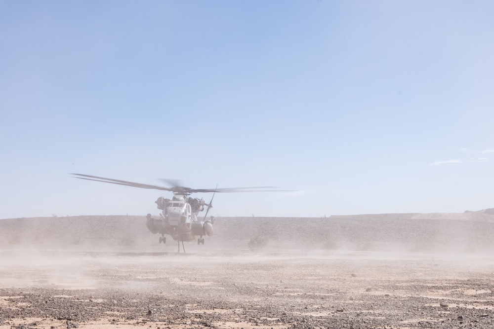 U.S. Marines attached to 8th Engineer Support Battalion Conduct Helicopter Support Team Operations