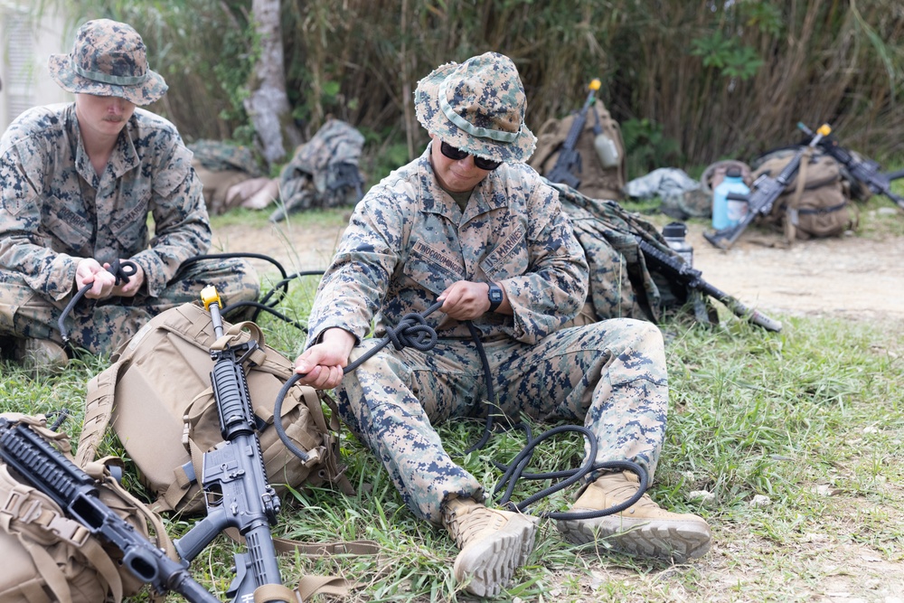 Basic Jungle Skills Course with 5th ANGLICO