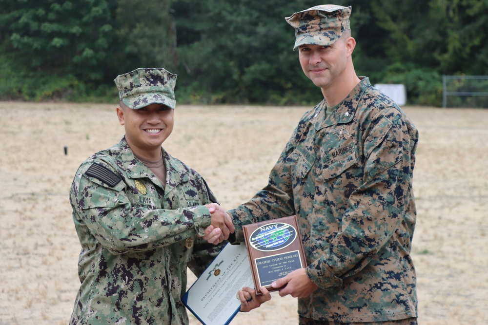 Bangor Sailor Receives Strategic Systems Programs FY2022 Sailor of the Year Award