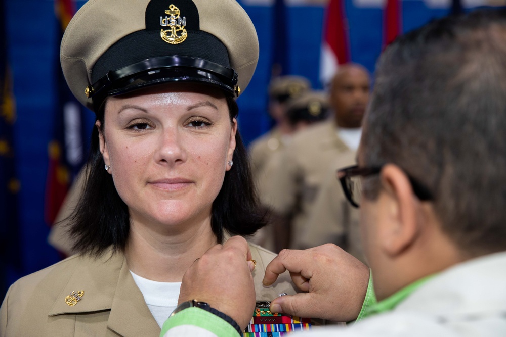 ESL Pins New Chief Petty Officers