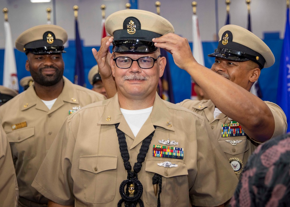 ESL Pins New Chief Petty Officers