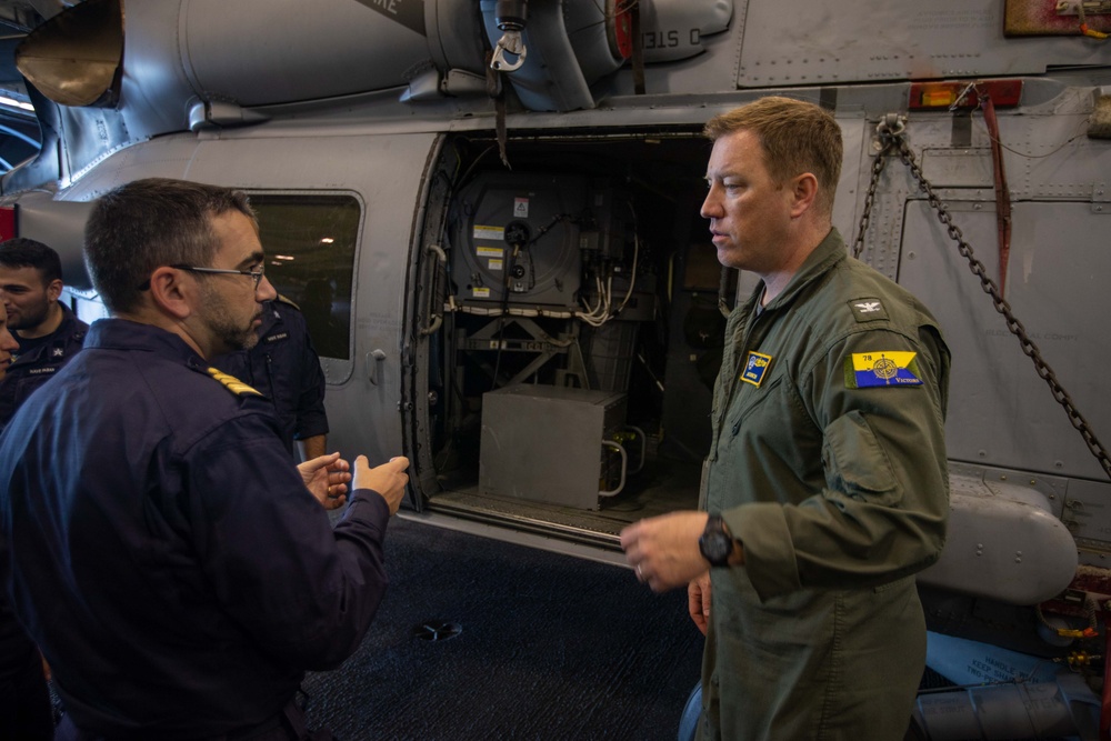 Italian DV's Tour USS Gerald R. Ford (CVN 78)