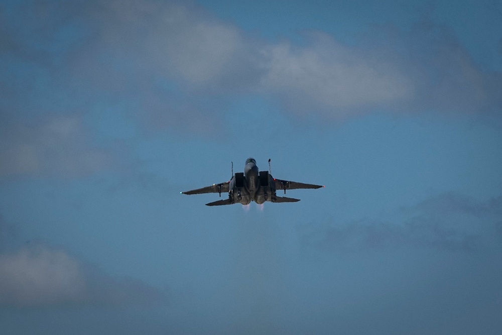 Strike Eagles take off from Seymour Johnson AFB