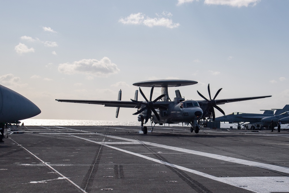 USS Ronald Reagan (CVN 76) conducts routine flight operations