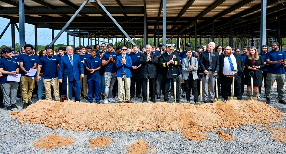 SECNAV Visits Navy Additive Manufacturing Center of Excellence