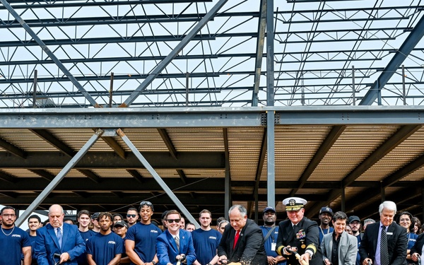 SECNAV Visits Navy Additive Manufacturing Center of Excellence