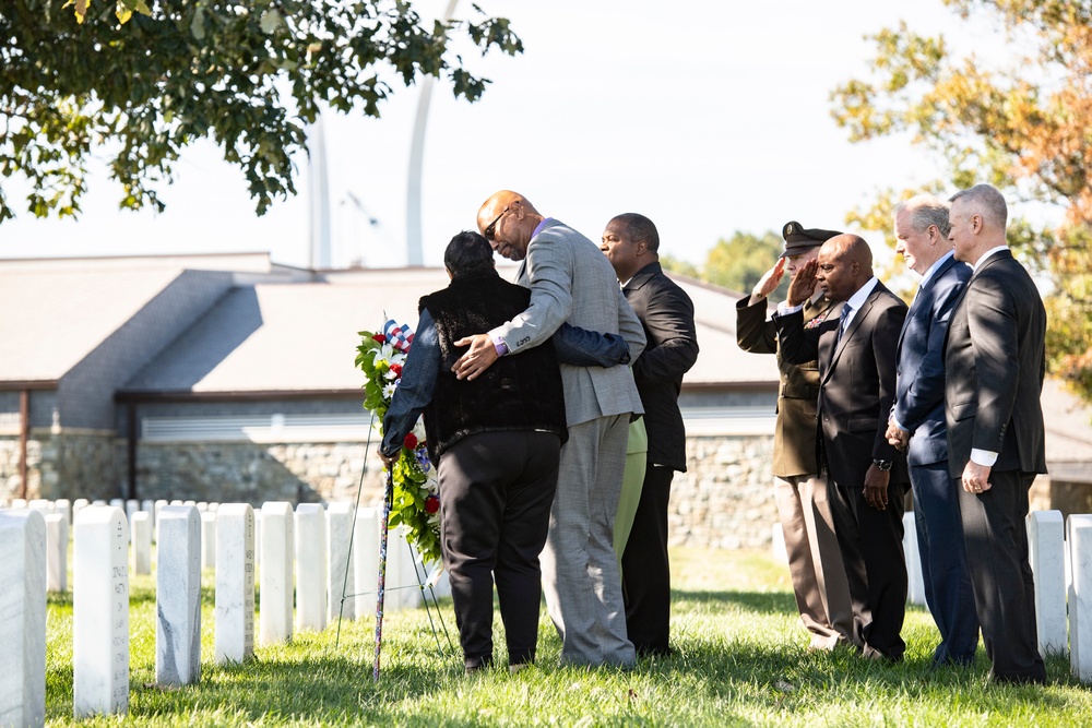 A Posthumous Badge and Medal Presentation Ceremony is Held for U.S. Army Staff Sgt. Waverly Woodson Jr. in Section 69