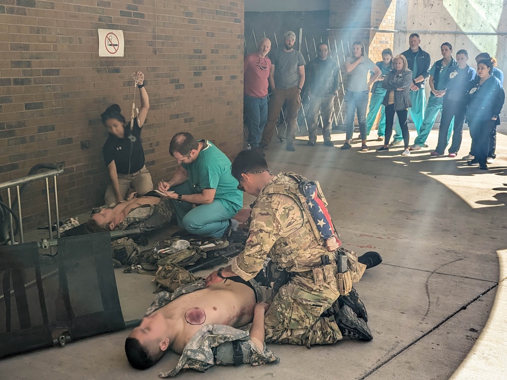 Combat medical care showcased at UCHealth