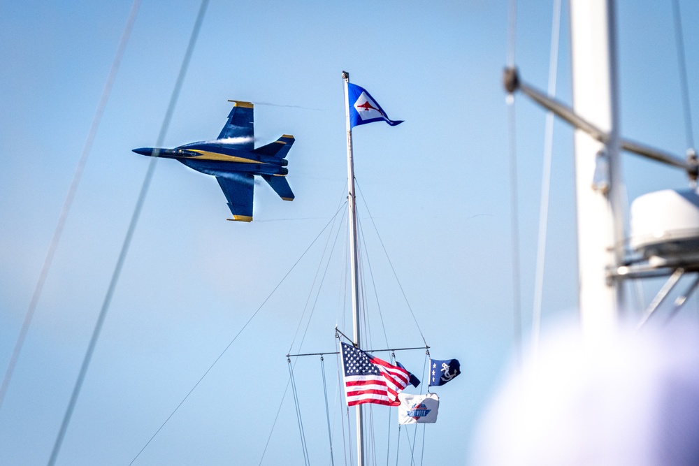 SF Fleet Week 23: Blue Angels Air Show