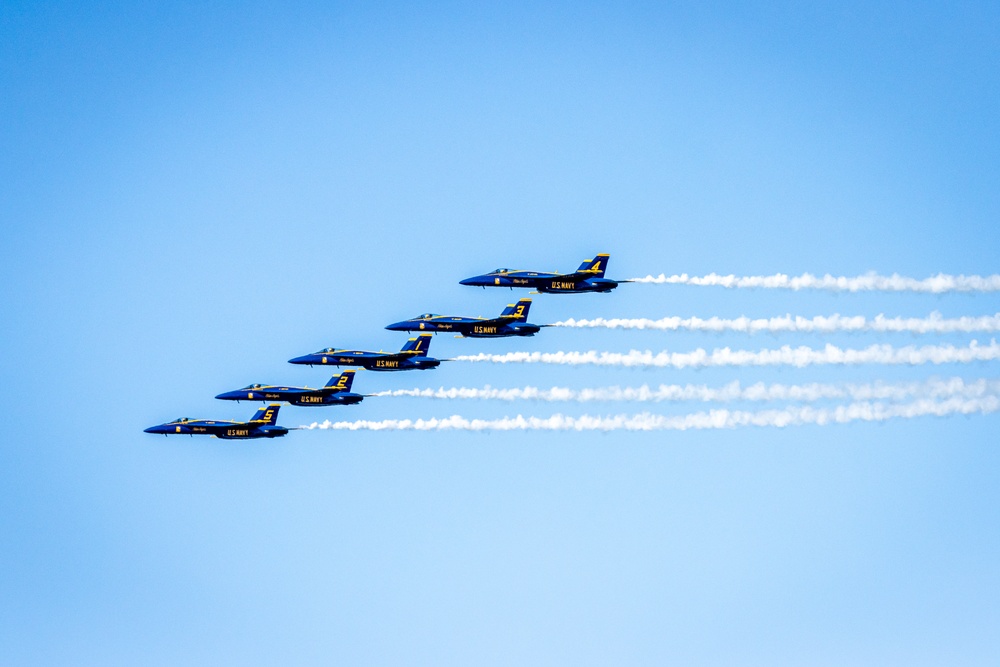 SF Fleet Week 23: Blue Angels Air Show