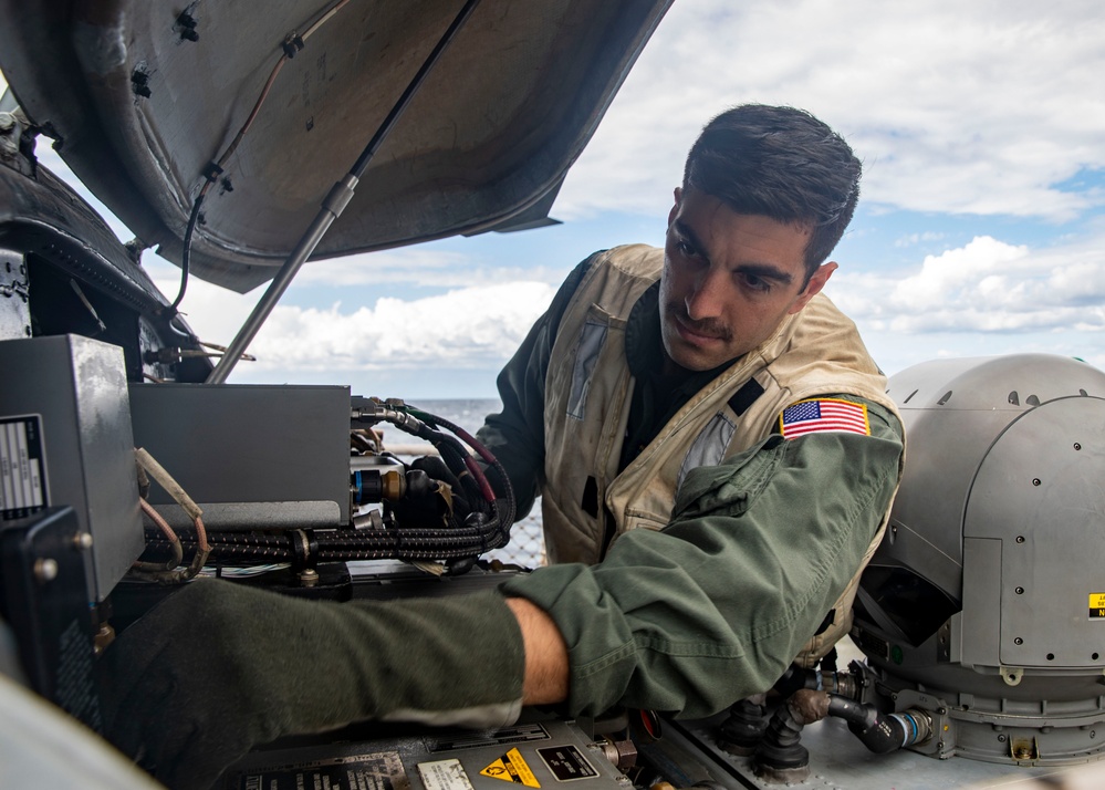 Sailors Conduct Flight Operations Aboard USS John Finn (DDG 113), Oct. 2