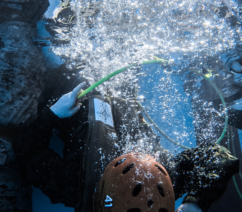 3rd MLG Underwater Egress Training