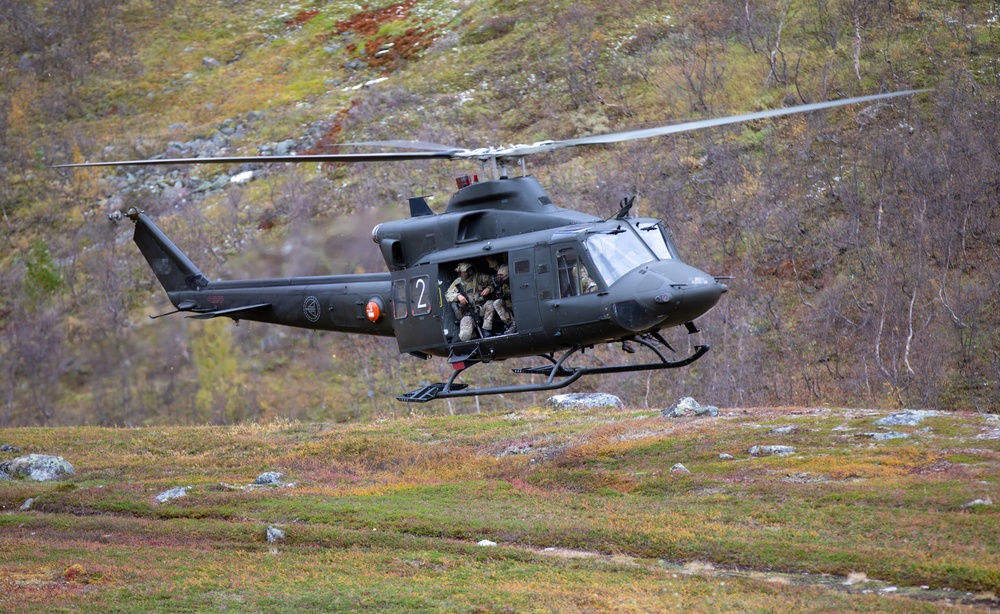 Adamant Serpent 2023: Personnel recovery training