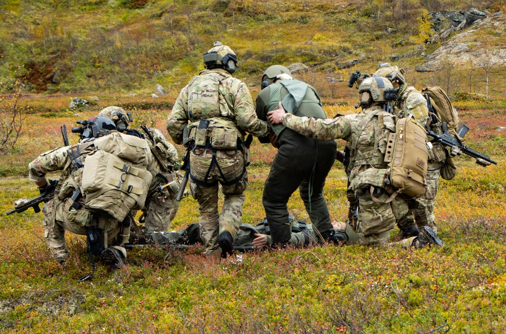 Adamant Serpent 2023: Personnel recovery training