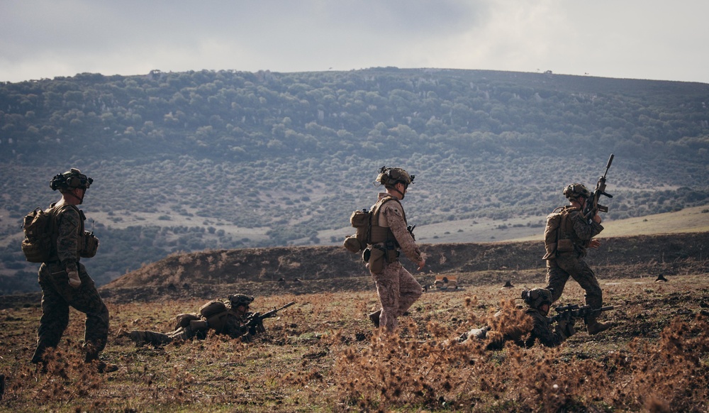 26th MEU(SOC) and Spanish Military Sharpen Infantry Tactics during Spanish Bilateral Exercise