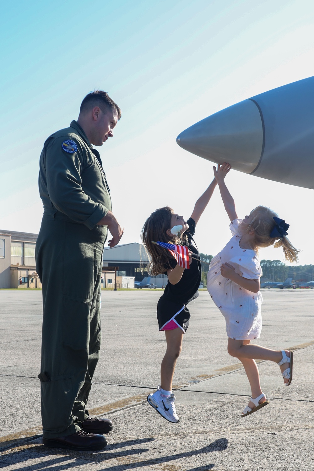 VMFA-115 returns from a UDP