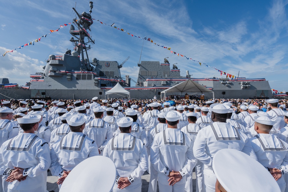 USS Jack H Lucas commissions at Port Tampa Bay