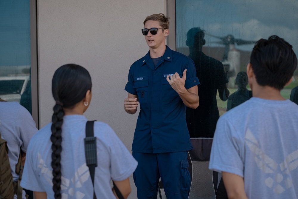 Coast Guard and Marine Corps hold a JROTC visit Kaneohe Bay