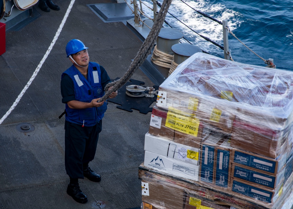 USS John Finn Conducts Replenishment-at-Sea with USNS Tippecanoe