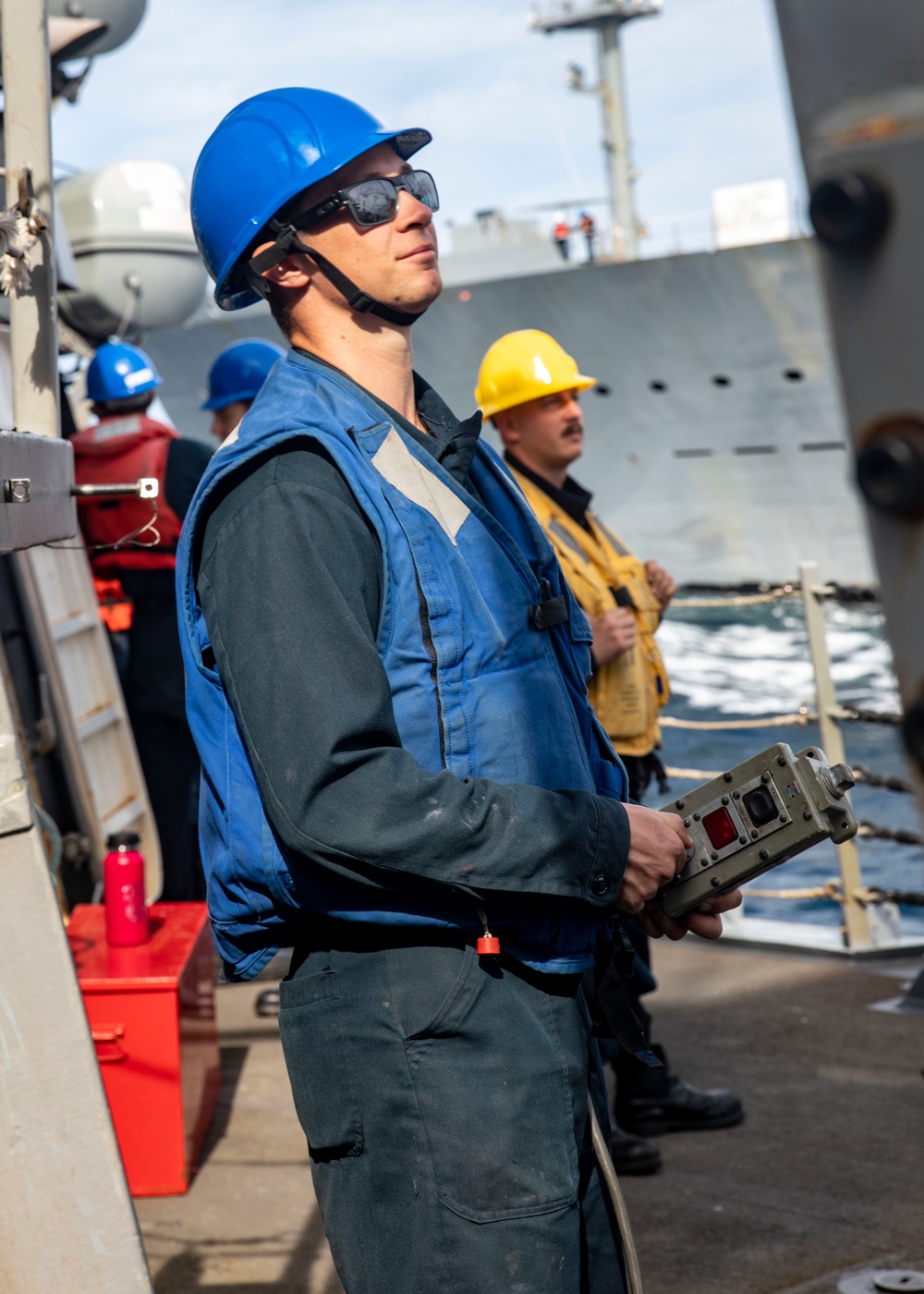 USS John Finn Conducts Replenishment-at-Sea with USNS Tippecanoe