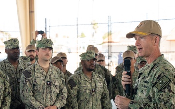 Chief of Navy Reserve Visits MSRON-1