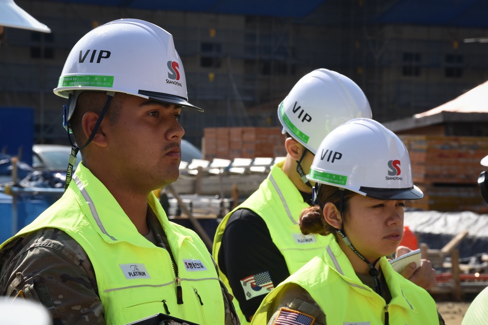Soldier input is valued during sneak peek of future home