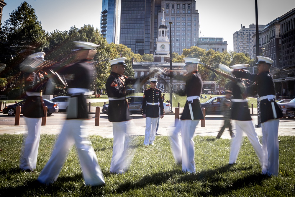 Marines Perform at Independence Hall