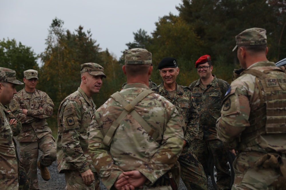 Lt. Gen. Andreas Marlow visits Grafenwoehr