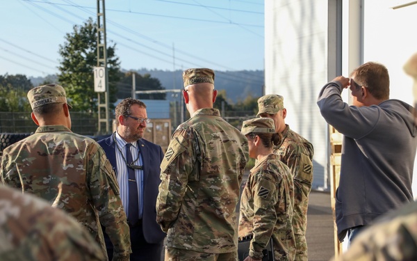 Provider Command visits contract maintenance site for transnational transport refit