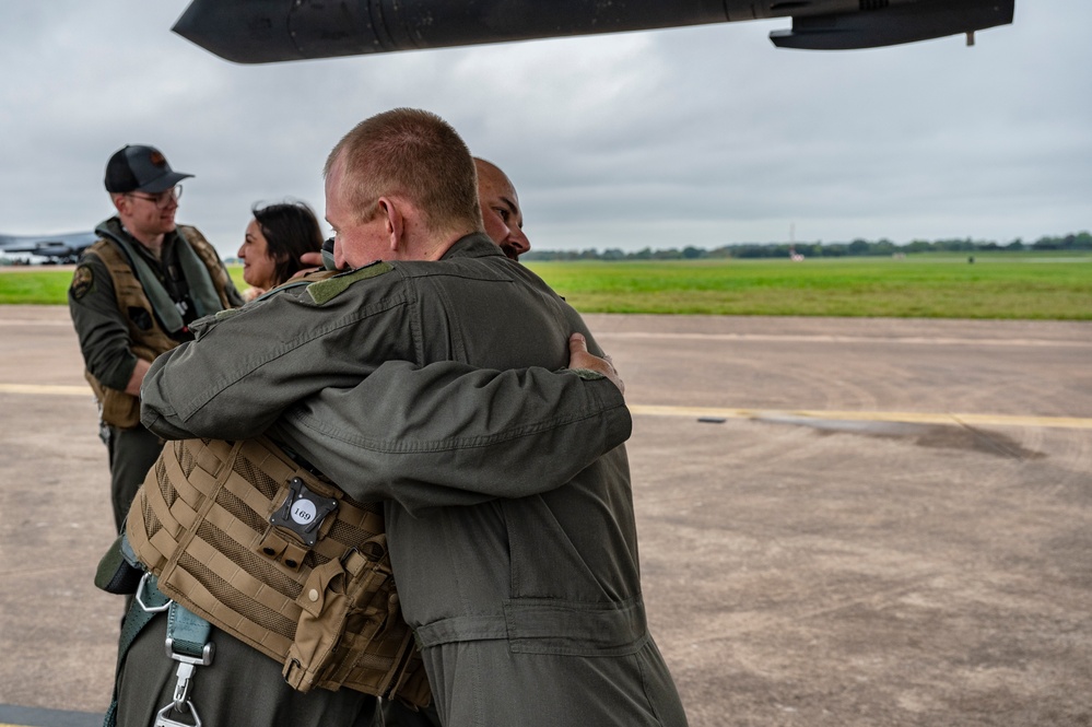 U.S. B-1B Lancers arrive in the UK for BTF 24-1