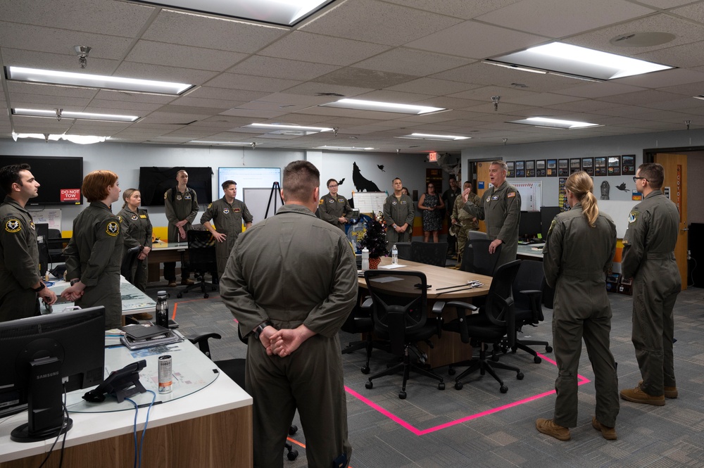 Air Mobility Command commander Gen. Mike Minihan visits Laughlin AFB