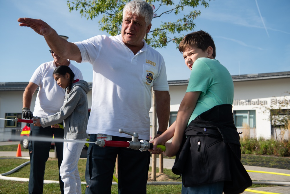 Wiesbaden Elementary School observes fire prevention week