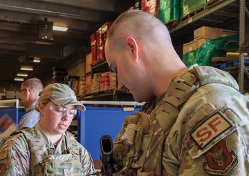 445th Airmen train with local law enforcement