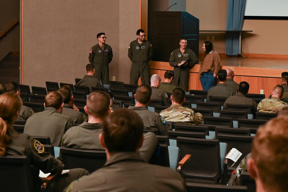 Pilots undergo high-performance mindset training