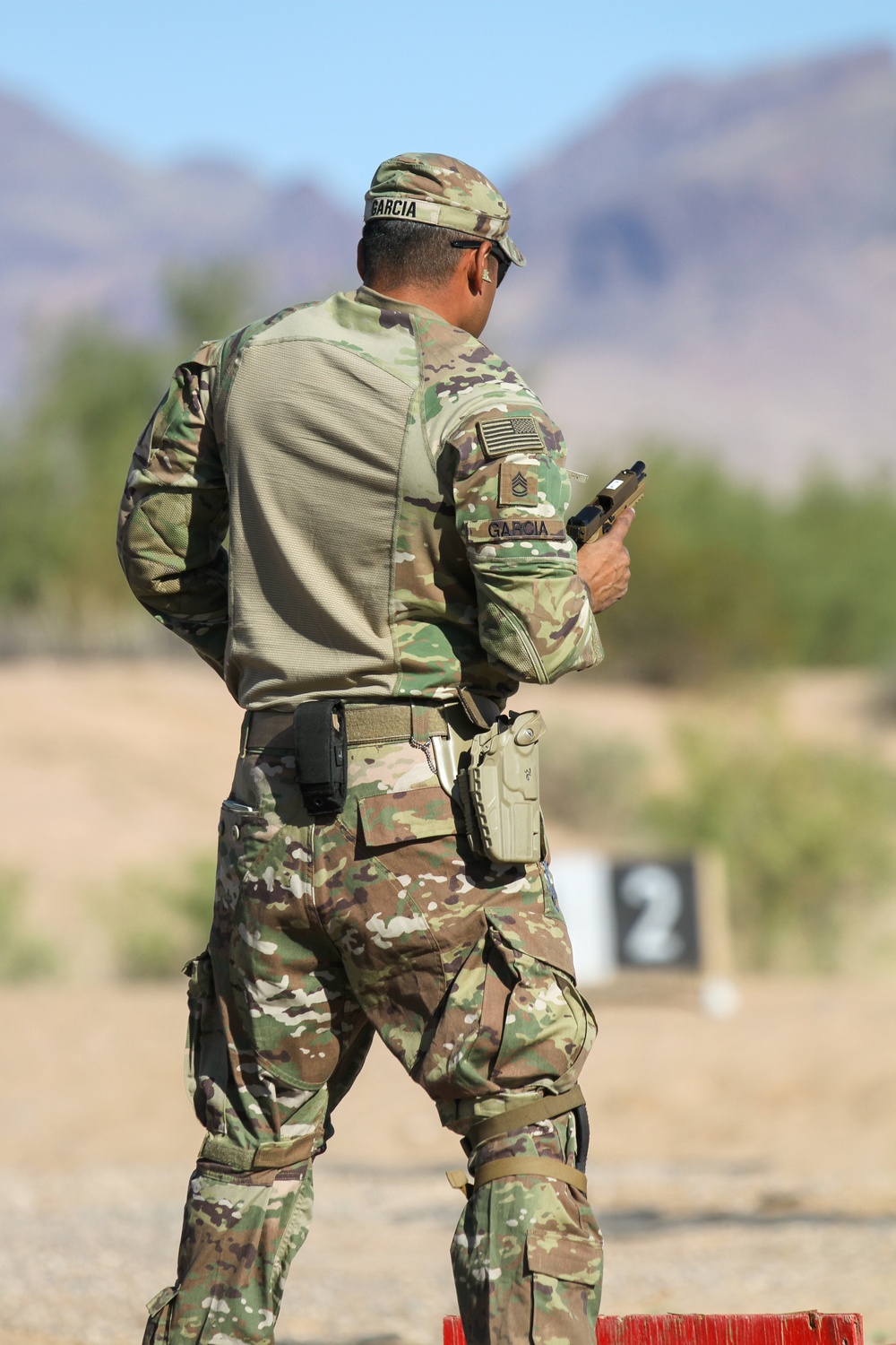 M17 hand gun qualification