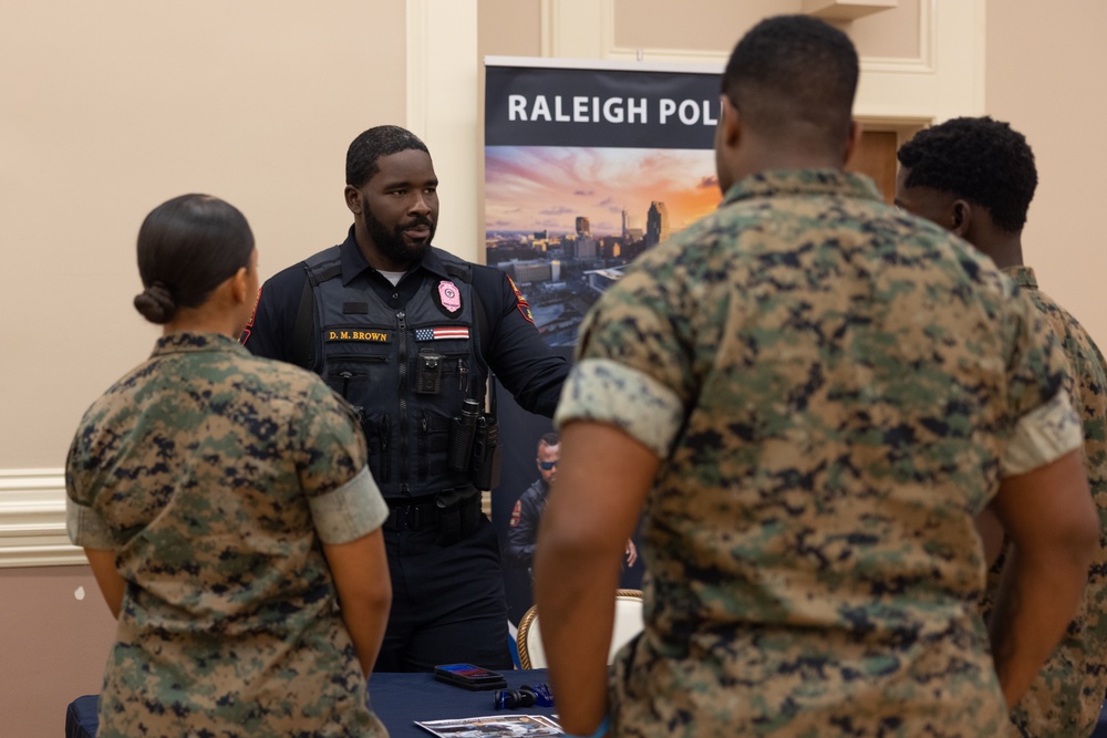 Hiring Our Heroes hosts Skills and Trades Career Fair on MCB Camp Lejeune