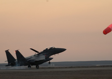 494th Expeditionary Fighter Squadron arrives